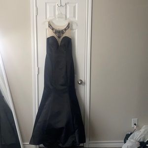 Black prom dress